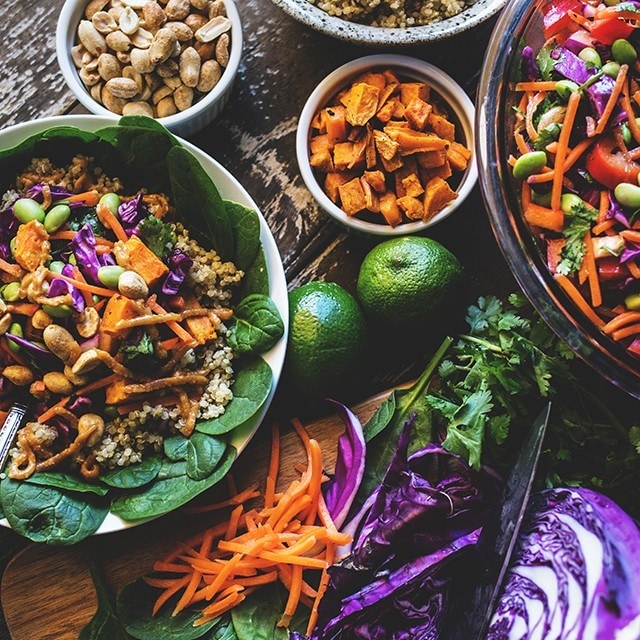 8 Ways to Promote Your Plant-Based Menu & Drive Sales