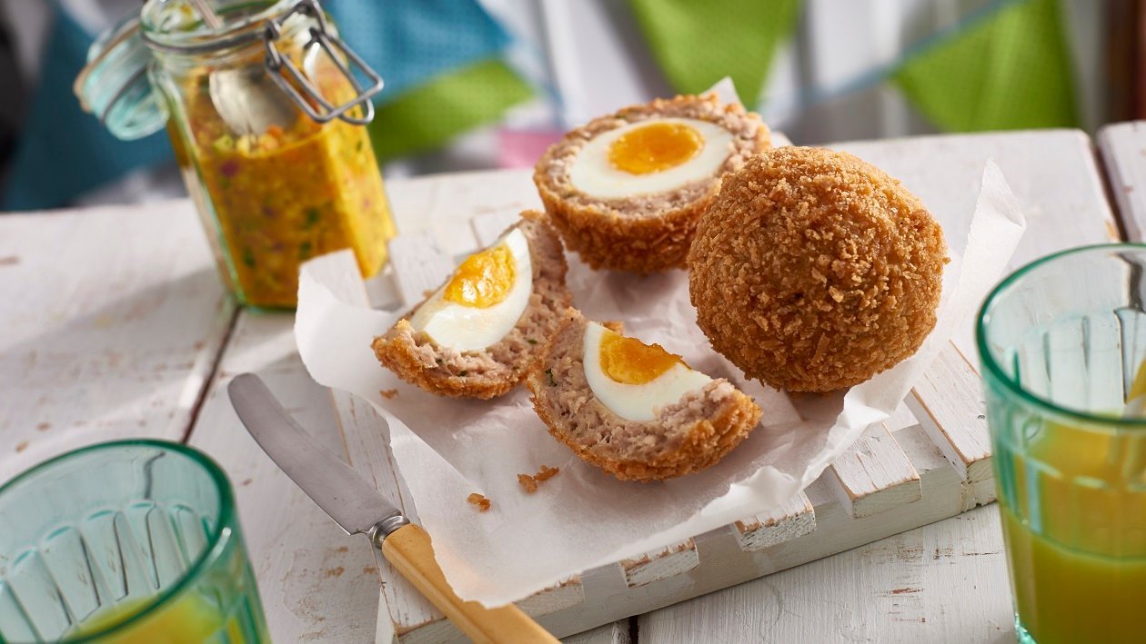 Scotch eggs with piccalilli – recipe Scotch eggs with piccalilli – recipe