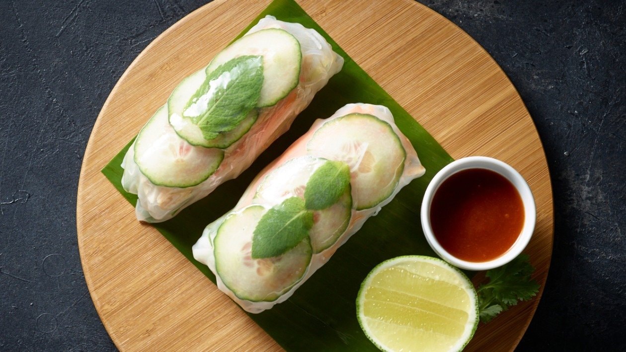 Sweet Chilli Chicken Summer Rolls – recipe