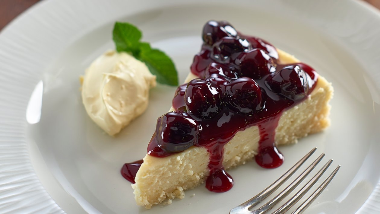 White chocolate and cherry cheesecake – recipe