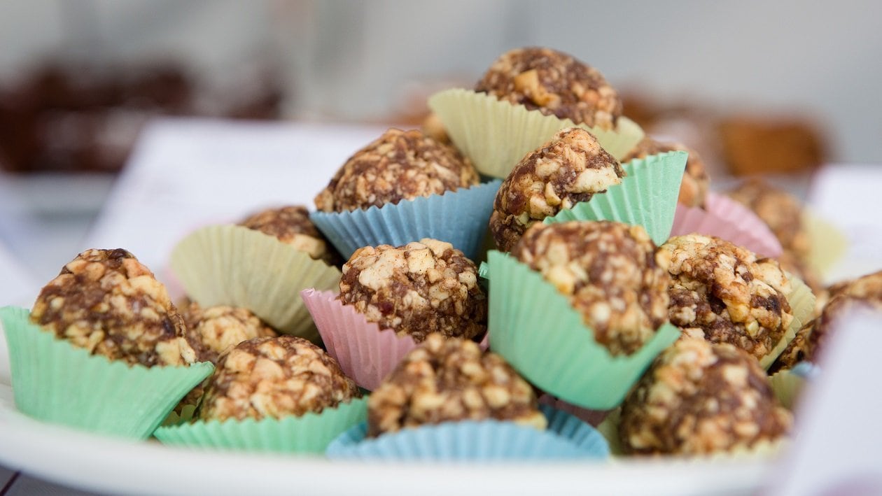 Apple Pie Power Balls – recipe Apple Pie Power Balls – recipe