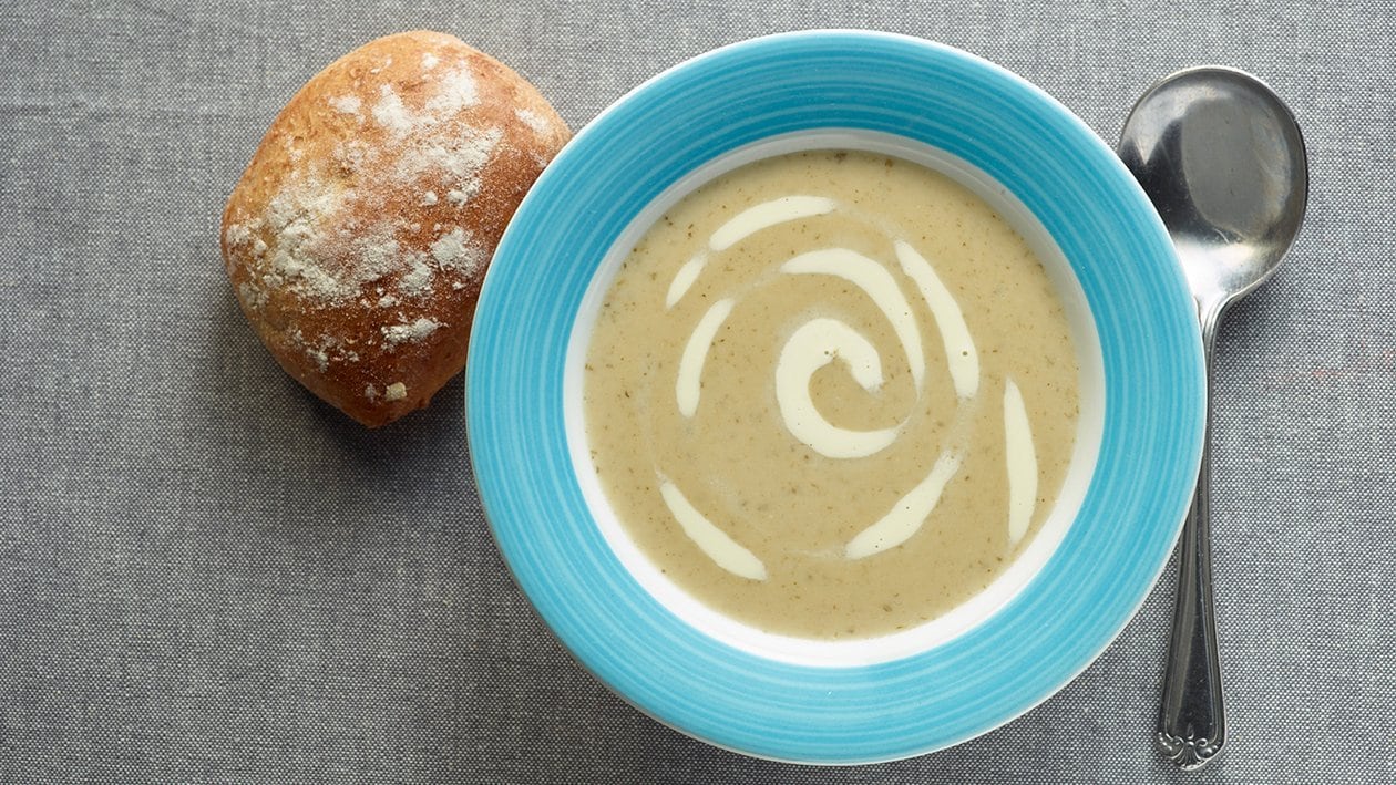 Cream of Mushroom Walnut & tarragon soup – recipe
