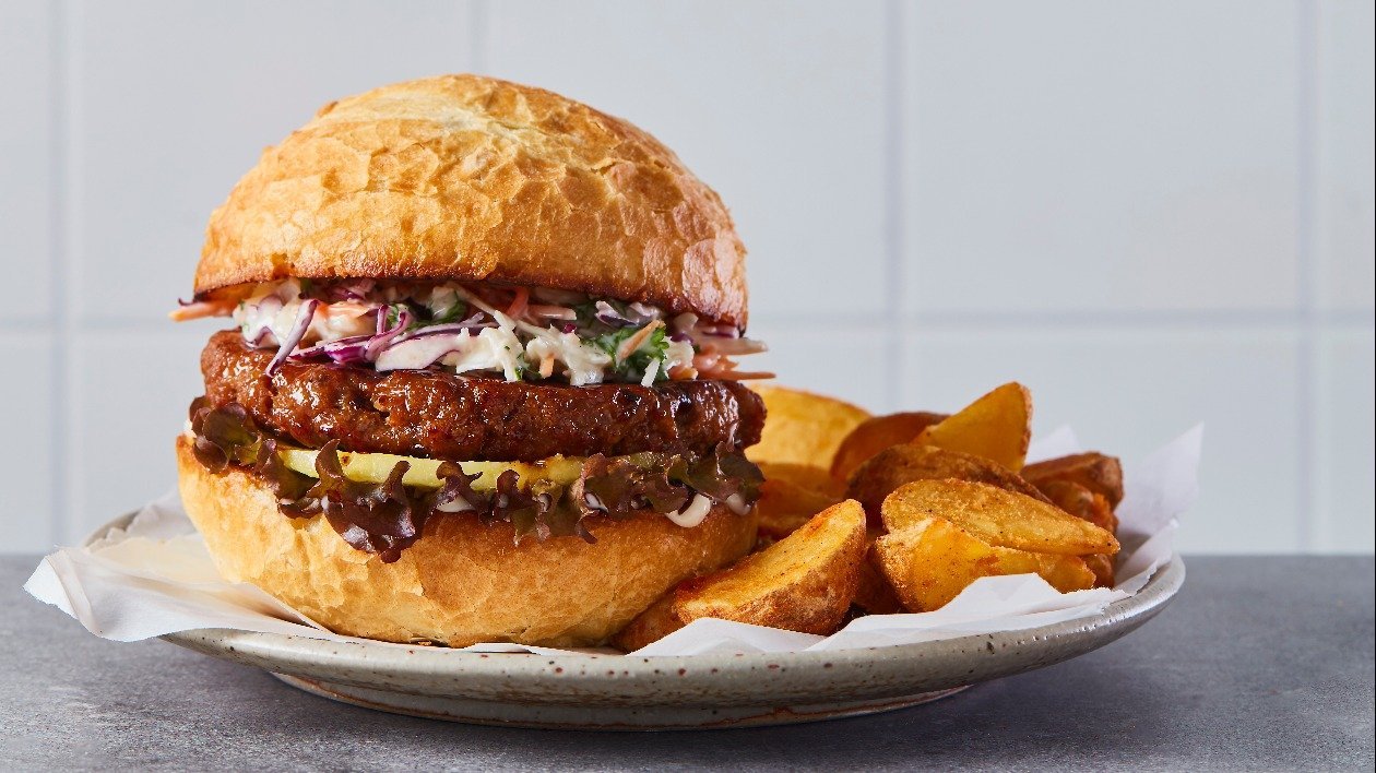 The Vegetarian Butcher BBQ Burger – recipe