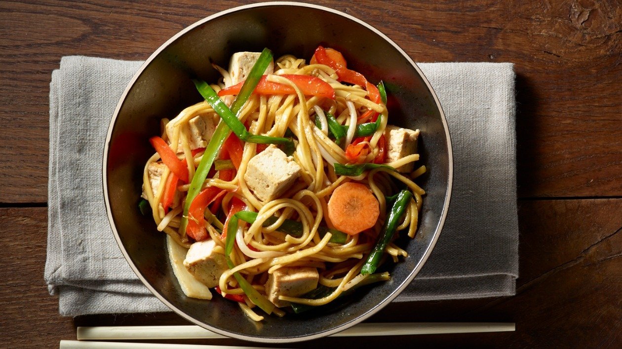 Tofu & Vegetable Chow Mein – recipe